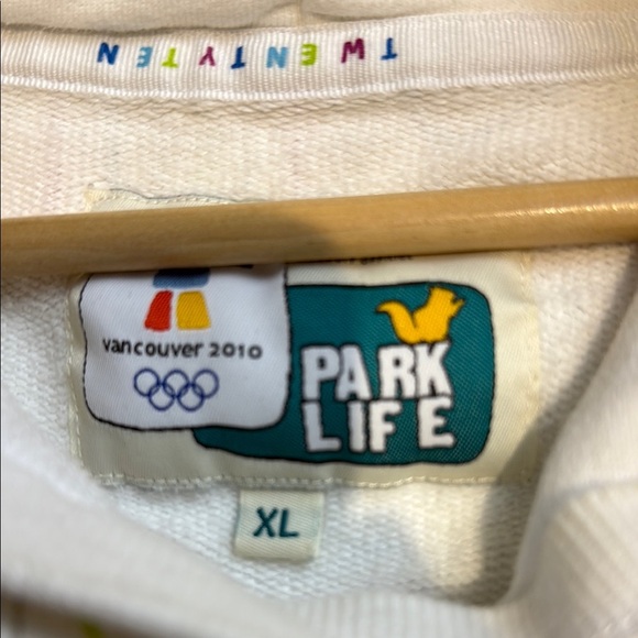 Vancouver 2010 Park Life Olympics Hoodie Size Women's XL - Picture 4 of 7